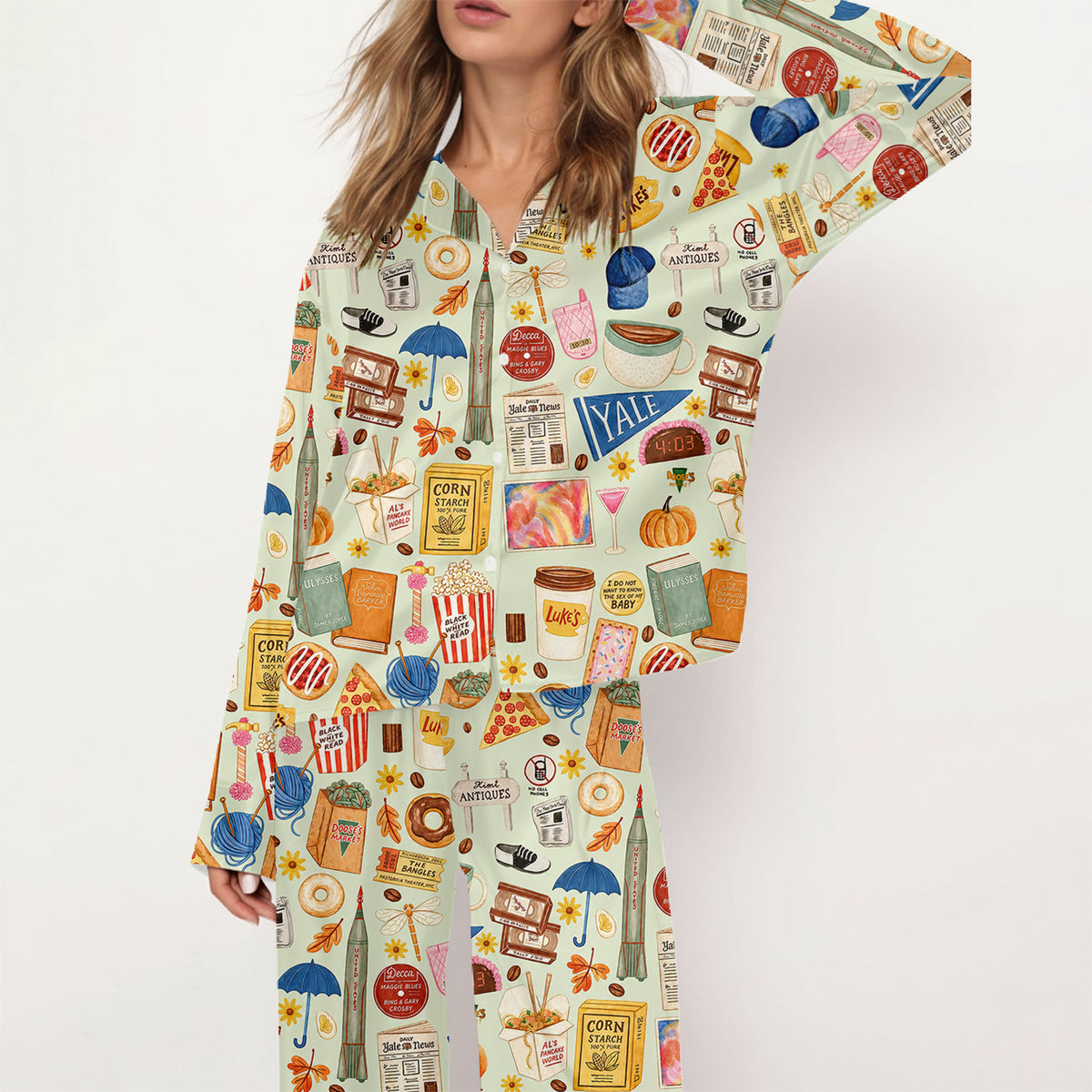 Gilmore Girls Pajamas Set, Women's Pajama Set in Stars Hollow
